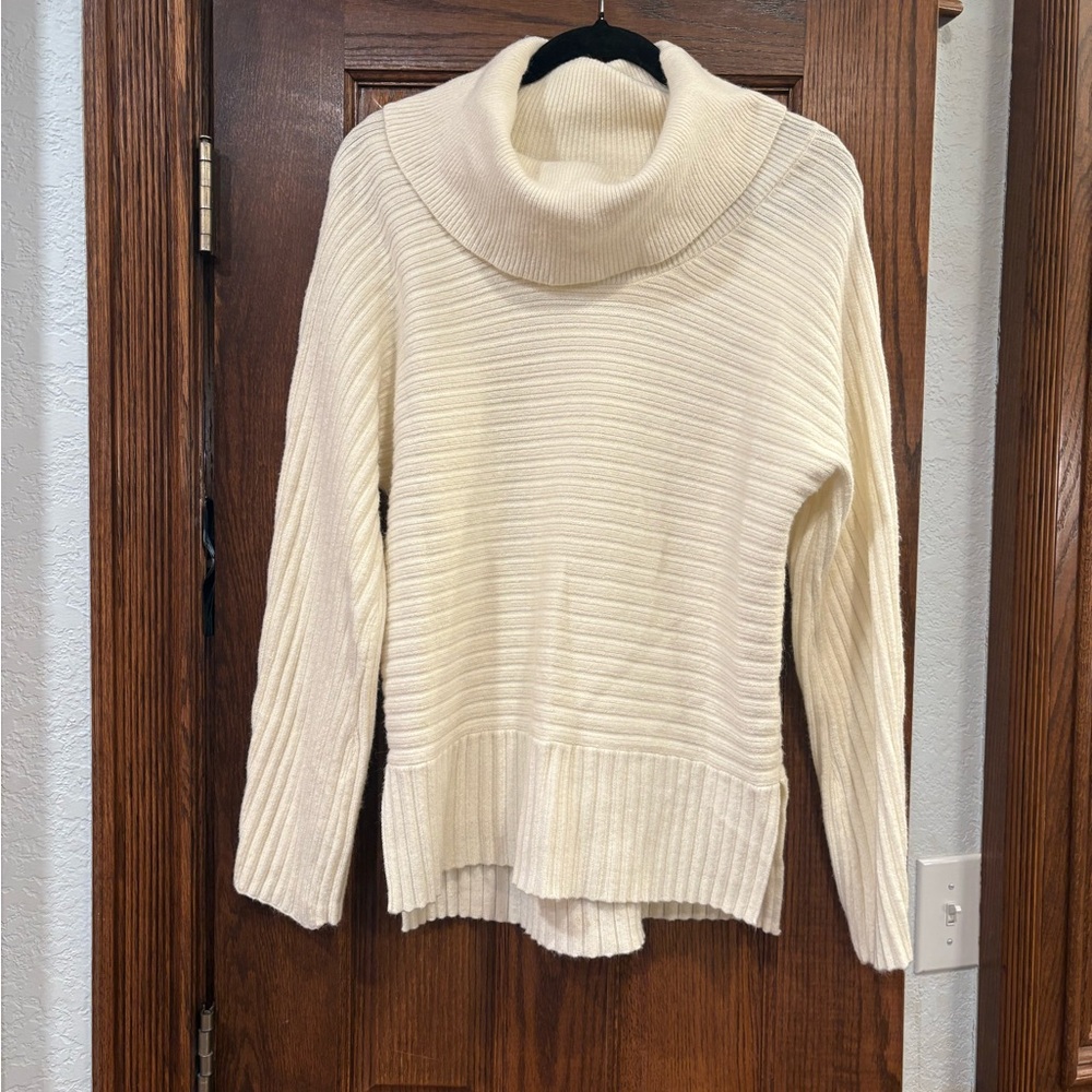 Moth by Anthropologie $98 Ivory Ribbed Cowl Neck Sweater M EUC Rayon Blend - Picture 2 of 10